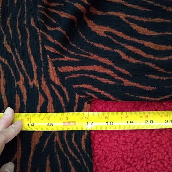 Zara fine knit jacquard animal print mock neck sweater dress - Picture 3 of 7